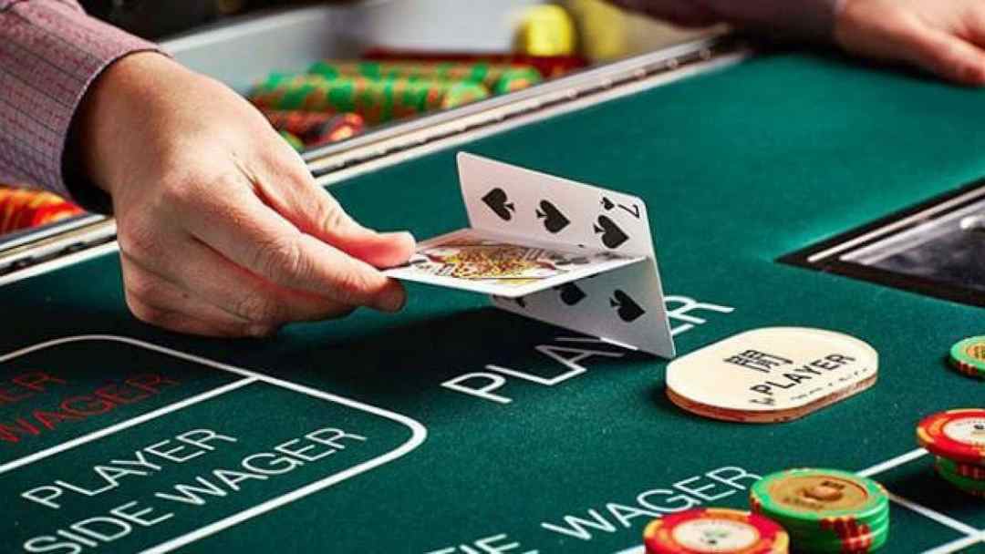 Baccarat - món bài casino bất cứ dân chơi cá cược nào đều từng chơi qua